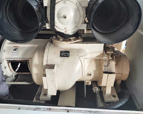 登?？諌簷C主機機頭大修